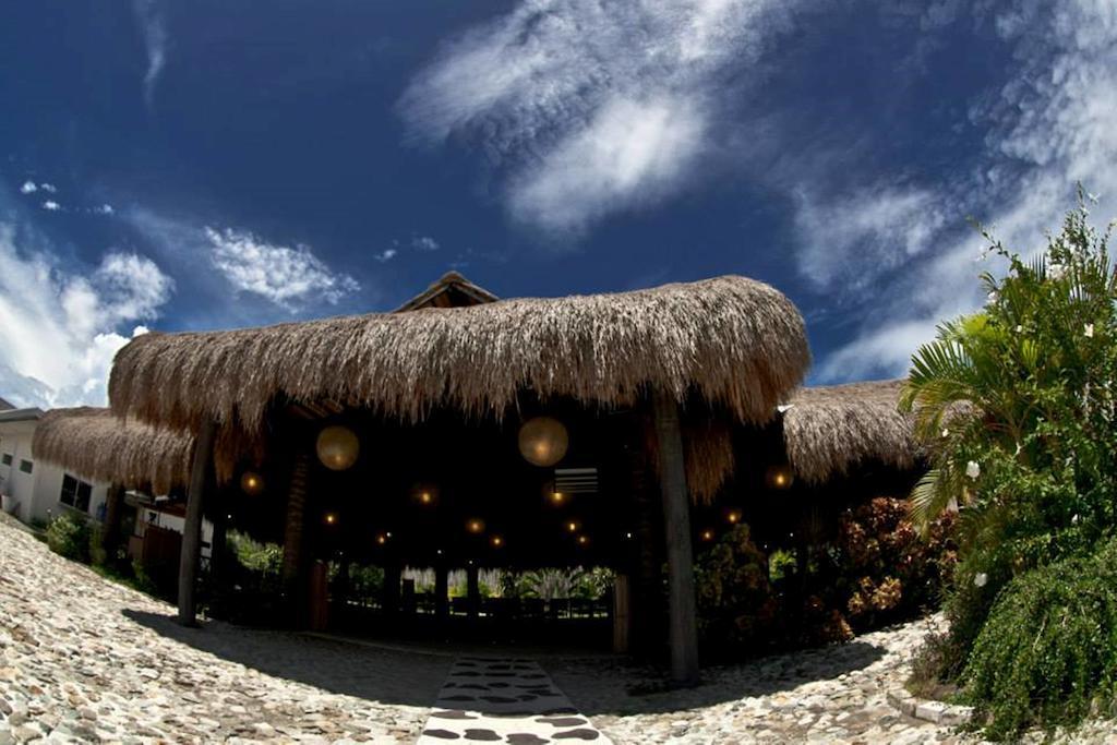 Natures Garden Park Resort And Spa Lapu-Lapu City Eksteriør billede