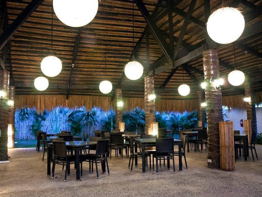 Natures Garden Park Resort And Spa Lapu-Lapu City Eksteriør billede