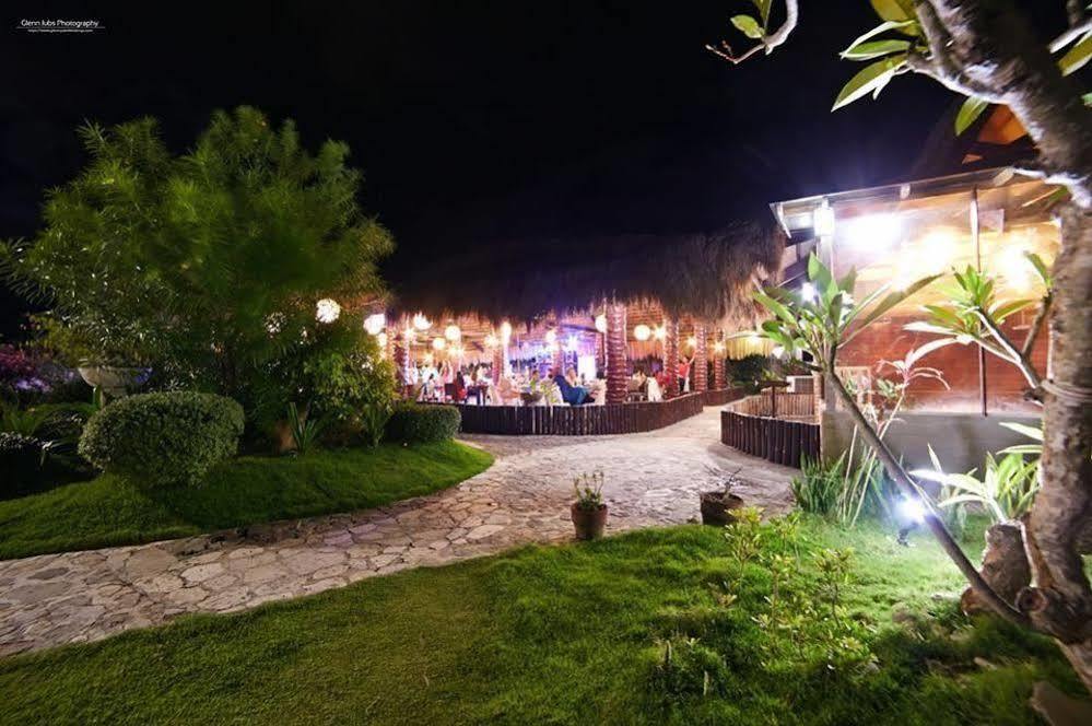 Natures Garden Park Resort And Spa Lapu-Lapu City Eksteriør billede